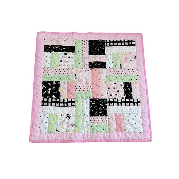 JoAnn Fabrics Baby Quilt & Blanket Kitten Playing With Yarn 27x27 Lot of 2 - Picture 4 of 6